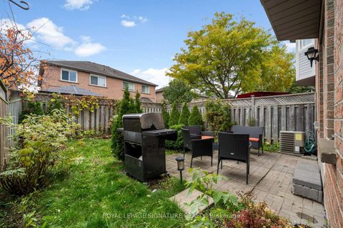 Photo 26 at 584 Willowick Drive, Wyndham, Newmarket