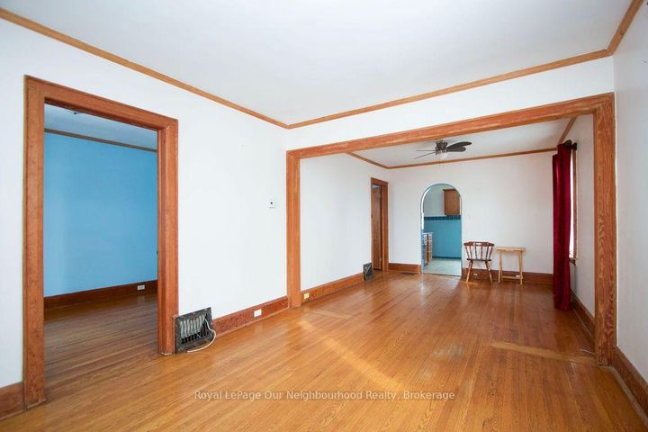 Photo 3 at 65 Gladstone Avenue, McLaughlin, Oshawa