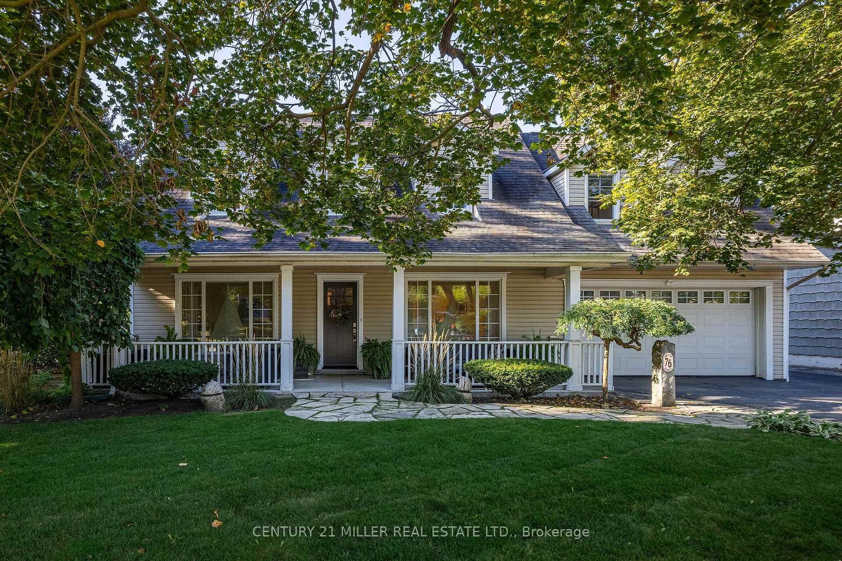 76 Brock Street, CO Central, Oakville 