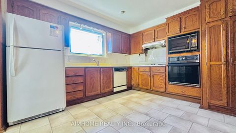 Photo 15 at 19 Sunderland Crescent, Woburn, Toronto
