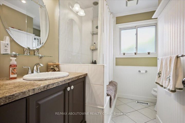 Photo 20 at 2033 Saxon Road, WO West, Oakville