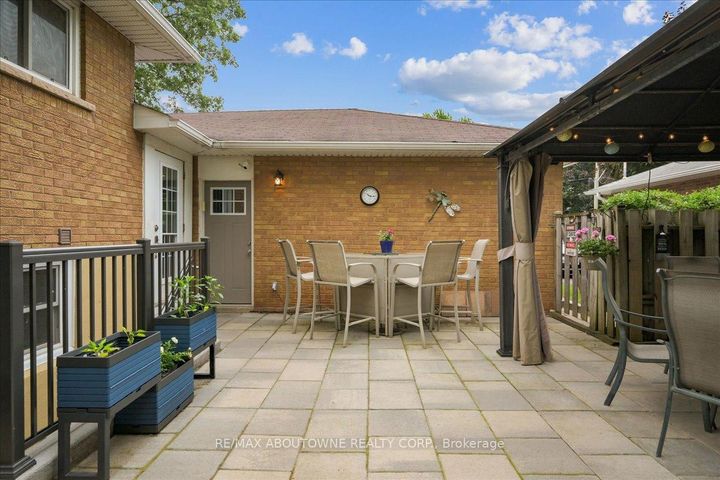 Photo 35 at 2033 Saxon Road, WO West, Oakville