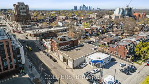 Photo 4 at 2393 Dundas Street W, High Park North, Toronto