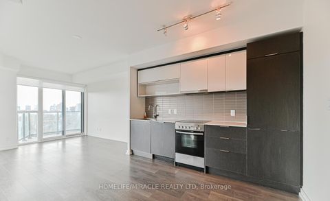 Photo 10 at 604 - 159 Wellesley Street E, South St. James Town, Toronto