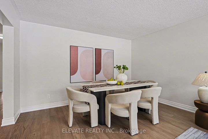 Photo 5 at 21 Whitehorn Crescent, Don Valley Village, Toronto