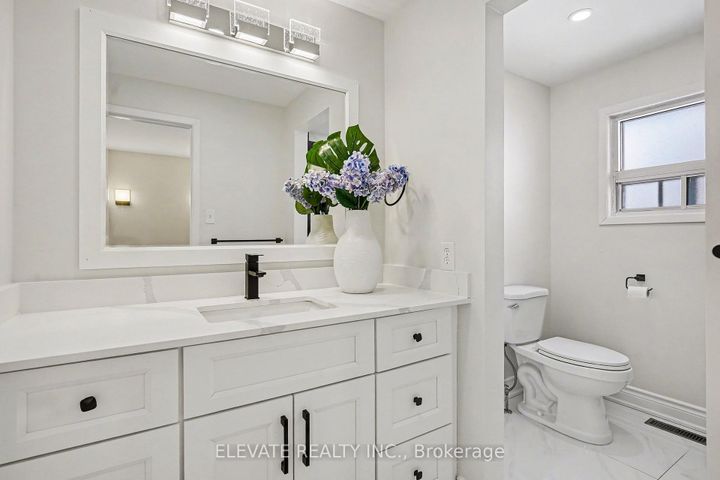 Photo 25 at 21 Whitehorn Crescent, Don Valley Village, Toronto