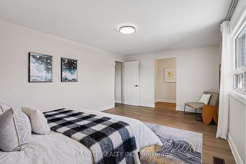 Photo 16 at 21 Whitehorn Crescent, Don Valley Village, Toronto