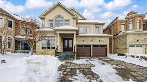 Photo 0 at 37 Cedarpoint Court, Patterson, Vaughan