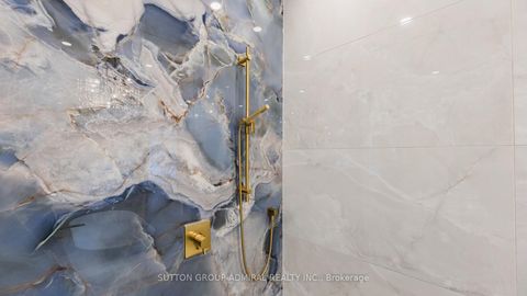 Photo 39 at 37 Cedarpoint Court, Patterson, Vaughan