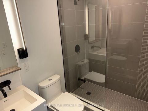 Photo 13 at 702 - 117 Broadway Avenue, Mount Pleasant West, Toronto