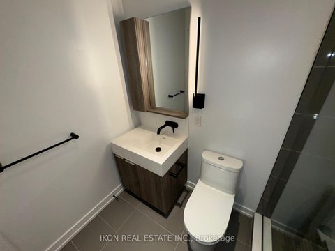 Photo 18 at 702 - 117 Broadway Avenue, Mount Pleasant West, Toronto