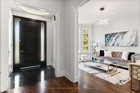 Photo 8 at 255 Homewood Avenue, Newtonbrook West, Toronto