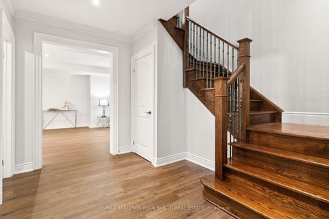 Photo 37 at 255 Homewood Avenue, Newtonbrook West, Toronto