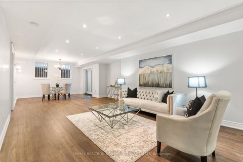 Photo 41 at 255 Homewood Avenue, Newtonbrook West, Toronto