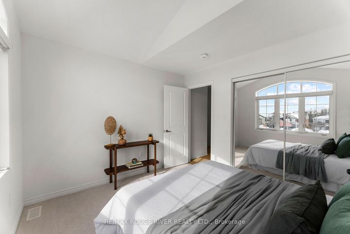 Photo 24 at 1404 Stillmeadow Lane, Rural Pickering, Pickering