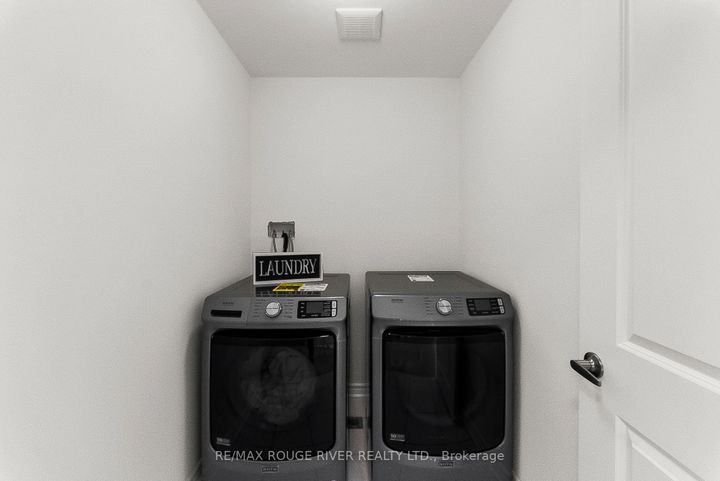 Photo 28 at 1404 Stillmeadow Lane, Rural Pickering, Pickering