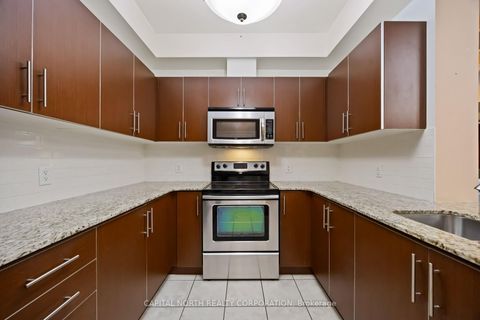 Photo 12 at 242 - 281 Woodbridge Avenue, West Woodbridge, Vaughan