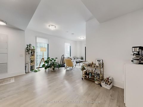 Photo 9 at 322 - 118 Merchants' Wharf Avenue, Waterfront Communities C8, Toronto