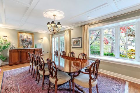 Photo 5 at 14 Riverside Crescent, Swansea, Toronto