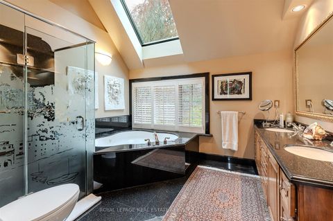 Photo 15 at 14 Riverside Crescent, Swansea, Toronto