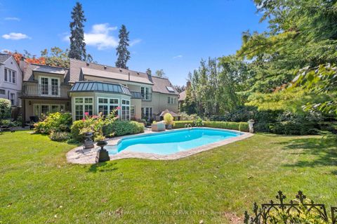 Photo 33 at 14 Riverside Crescent, Swansea, Toronto