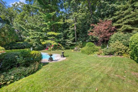 Photo 34 at 14 Riverside Crescent, Swansea, Toronto