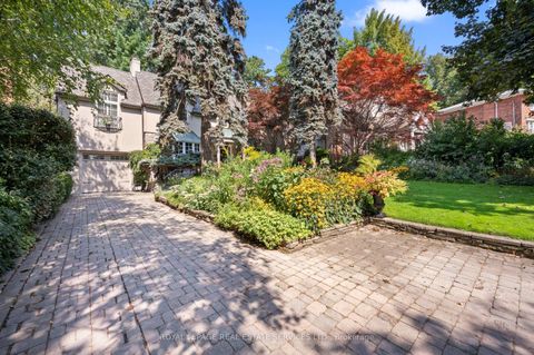 Photo 40 at 14 Riverside Crescent, Swansea, Toronto