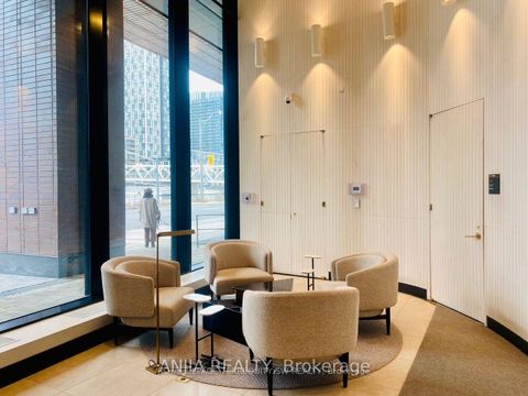 Photo 5 at 1011 - 480 Front Street W, Waterfront Communities C1, Toronto