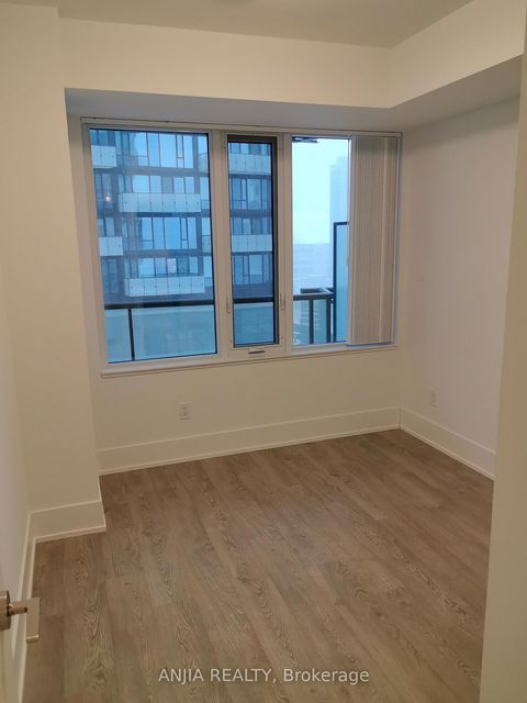 Photo 15 at 1011 - 480 Front Street W, Waterfront Communities C1, Toronto