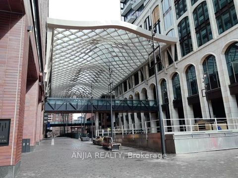 Photo 27 at 1011 - 480 Front Street W, Waterfront Communities C1, Toronto