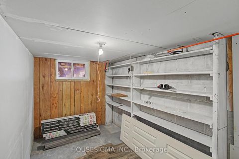 Photo 15 at 20 Homewood Avenue, Newtonbrook West, Toronto