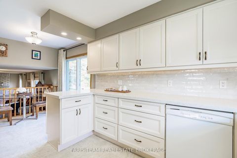 Photo 10 at 108 Sixth Street, Beaverton, Brock