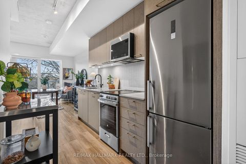 Photo 6 at 304 - 1808 St. Clair Avenue W, Junction Area, Toronto