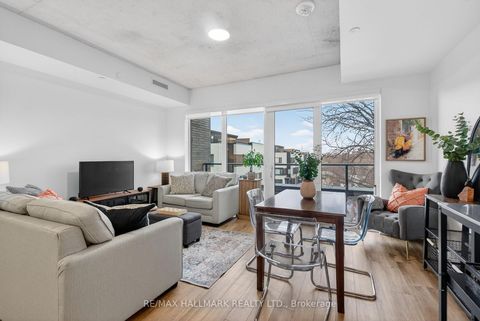 Photo 7 at 304 - 1808 St. Clair Avenue W, Junction Area, Toronto