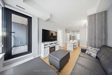 Photo 26 at 312 - 840 St Clair Avenue W, Oakwood Village, Toronto