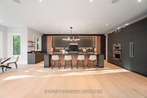 Photo 15 at 88 Moray Avenue, Oak Ridges Lake Wilcox, Richmond Hill