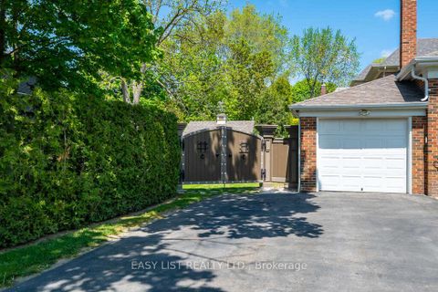 Photo 3 at 62 Bywood Drive, Rosethorn, Toronto