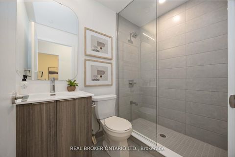 Photo 18 at 725 - 15 Richardson Street, Waterfront Communities C8, Toronto