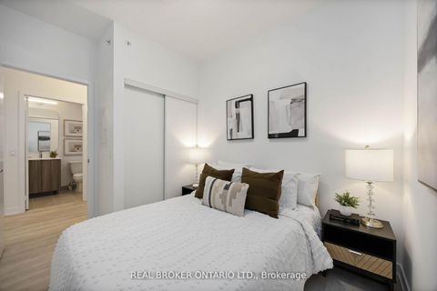 Photo 31 at 725 - 15 Richardson Street, Waterfront Communities C8, Toronto