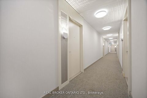 Photo 34 at 725 - 15 Richardson Street, Waterfront Communities C8, Toronto