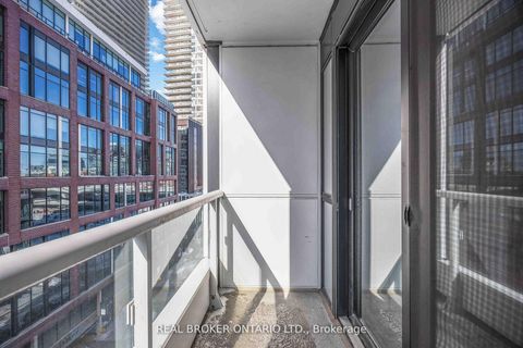 Photo 39 at 725 - 15 Richardson Street, Waterfront Communities C8, Toronto