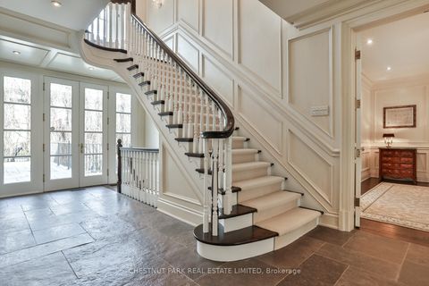 Photo 4 at 170 Roxborough Drive, Moore Park, Toronto