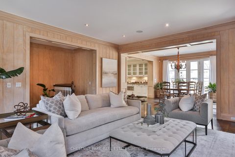 Photo 18 at 170 Roxborough Drive, Moore Park, Toronto