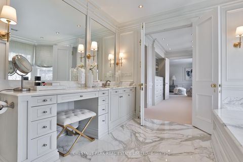 Photo 24 at 170 Roxborough Drive, Moore Park, Toronto