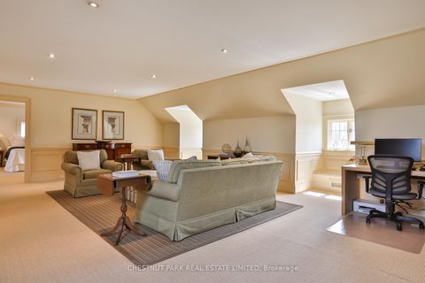 Photo 30 at 170 Roxborough Drive, Moore Park, Toronto