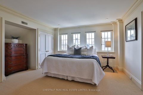 Photo 31 at 170 Roxborough Drive, Moore Park, Toronto