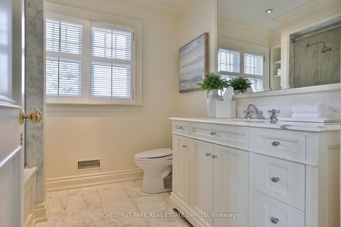 Photo 32 at 170 Roxborough Drive, Moore Park, Toronto