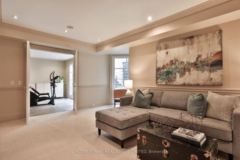 Photo 40 at 170 Roxborough Drive, Moore Park, Toronto