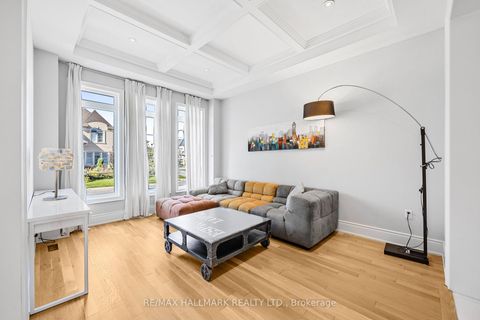 Photo 9 at 41 Glen Abbey Trail, Kleinburg, Vaughan