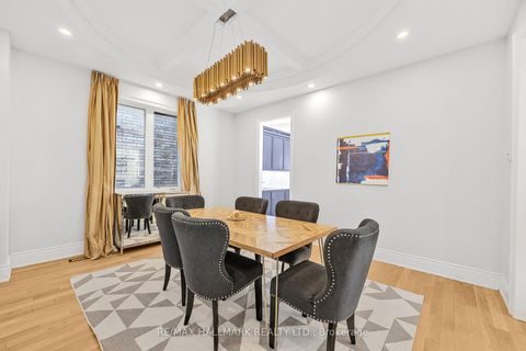 Photo 10 at 41 Glen Abbey Trail, Kleinburg, Vaughan